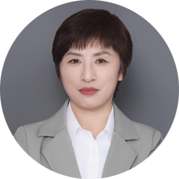 英语教师 何茨香  （高级教师）