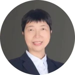 英语教师  揭炳丽（高级教师）