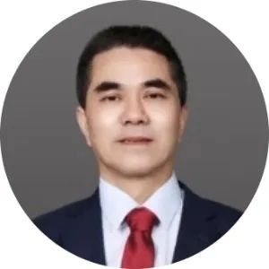 数学教师  林俊平（高级教师）