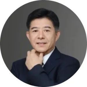 数学教师  胥亚东（高级教师）